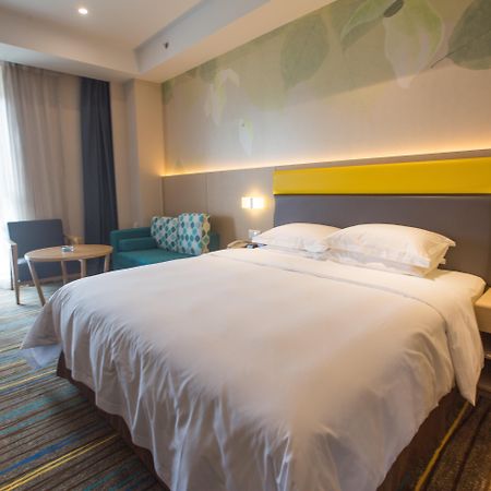 Holiday Inn Express Emei Mountain By Ihg Emeishan Eksteriør bilde
