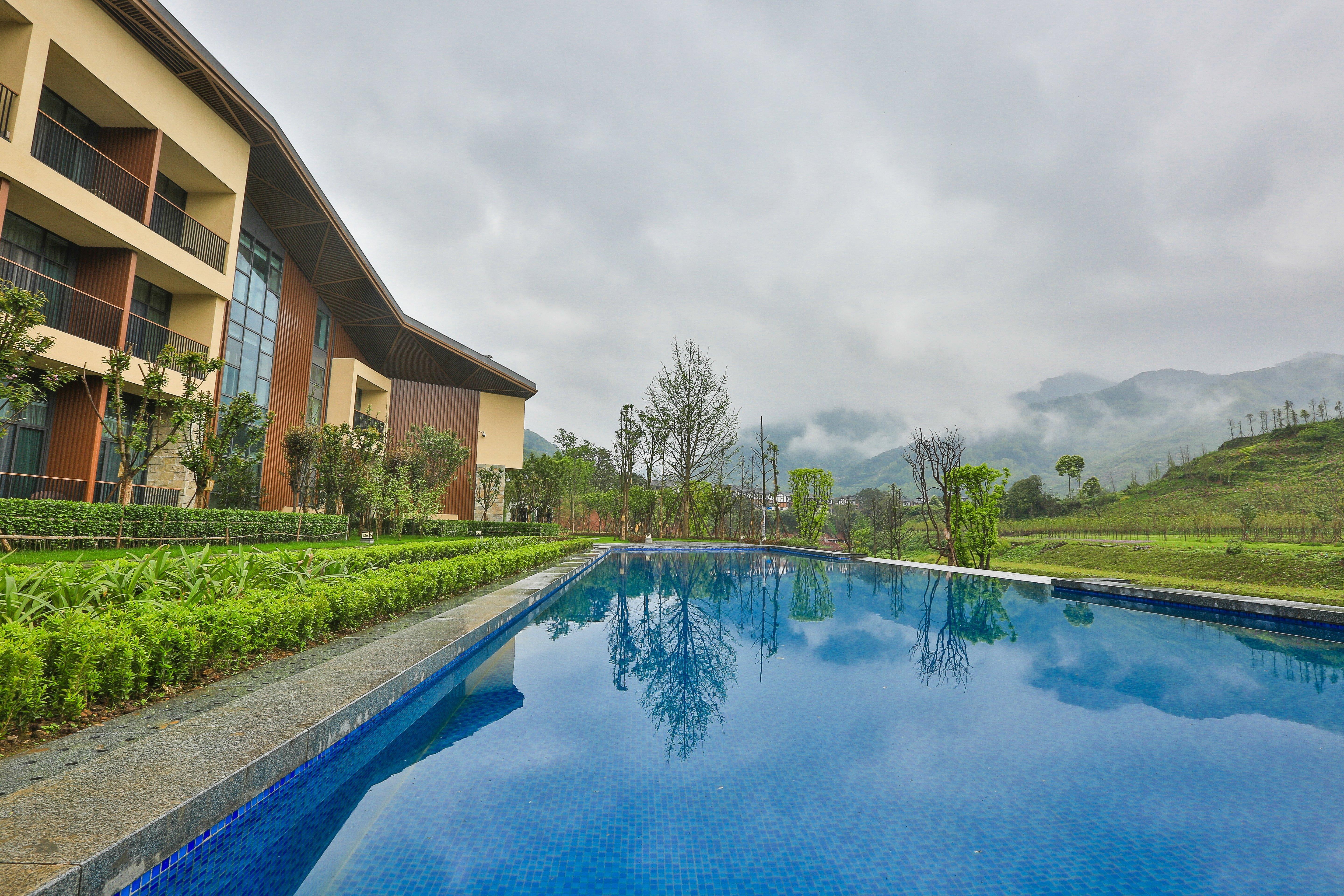 Holiday Inn Express Emei Mountain By Ihg Emeishan Eksteriør bilde
