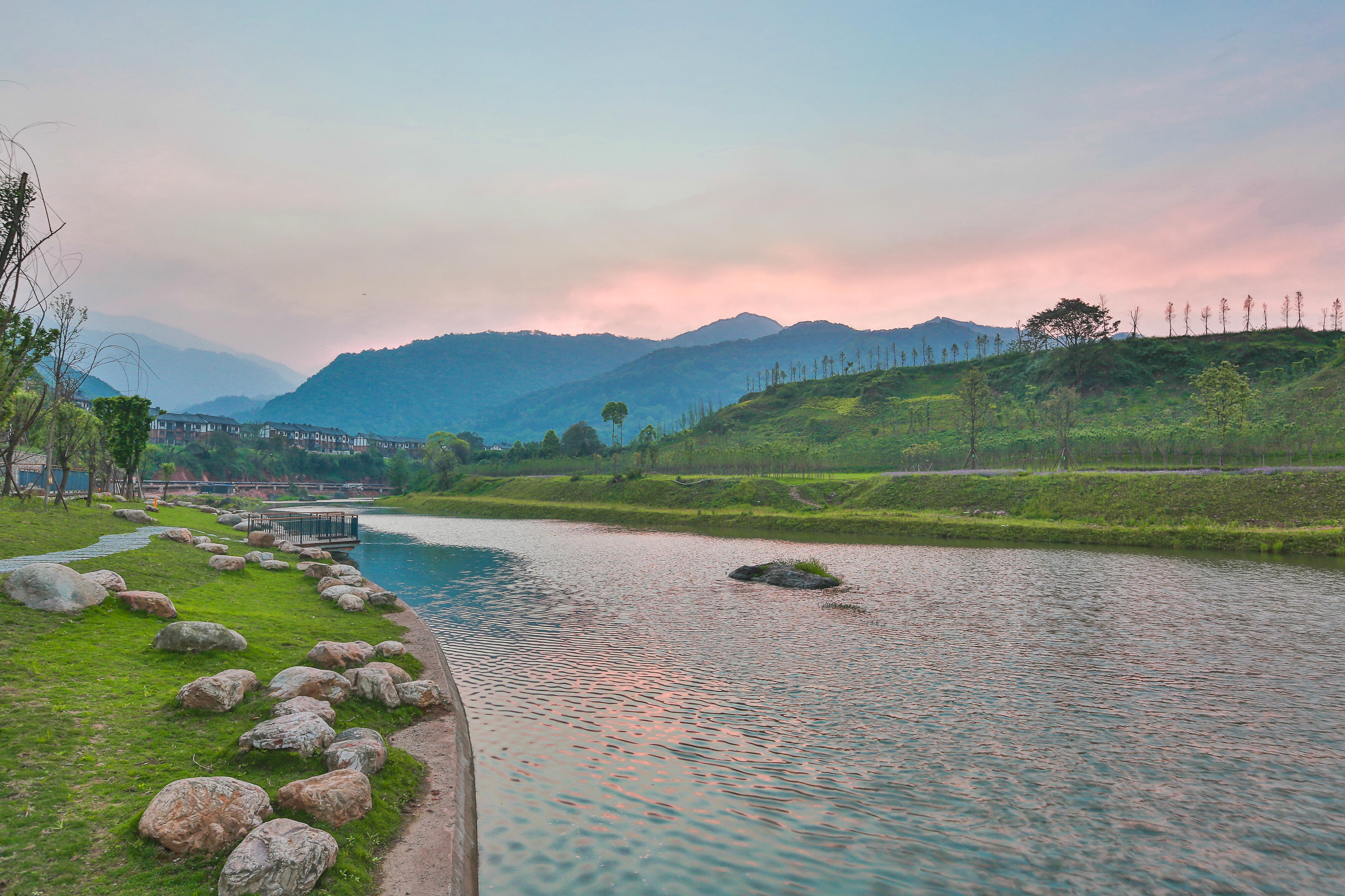Holiday Inn Express Emei Mountain By Ihg Emeishan Eksteriør bilde